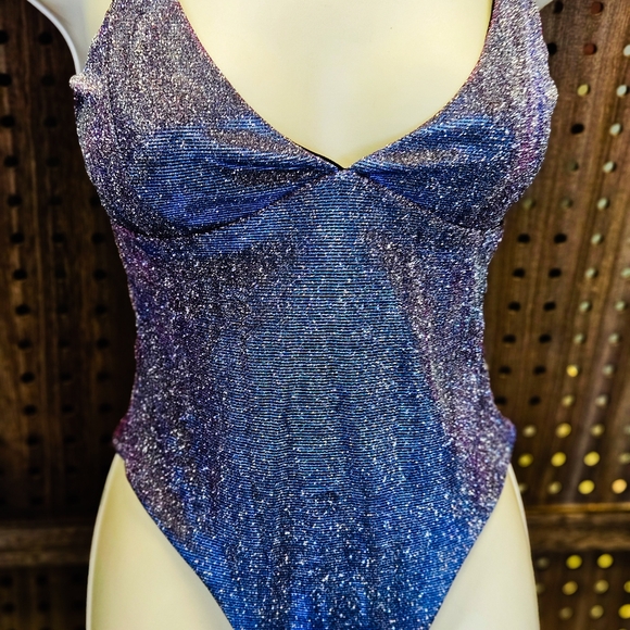 NWOT Stage Beauty Shimmer Bodysuit!!!! SZ SM - Picture 2 of 9